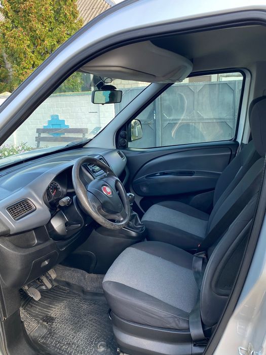 Fiat Doblo 2012 год,пассажир 7мест