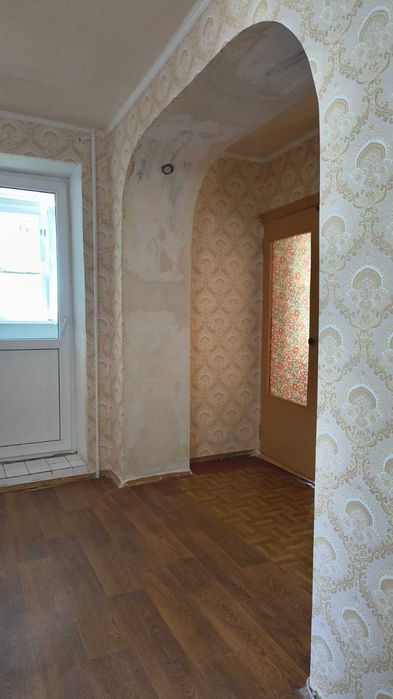 Продам 3 квартиру на  Алексеевке ул. Алексеевская кирпичный дом газ 70 метров
