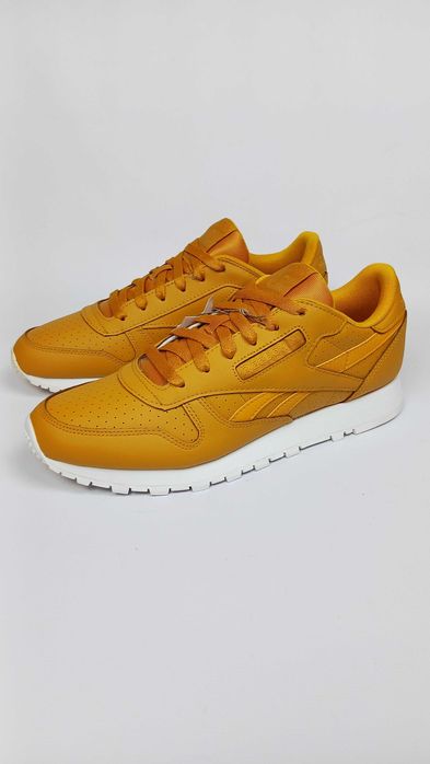 Жіночі кросівки Reebok Classic Leather Orange 41р