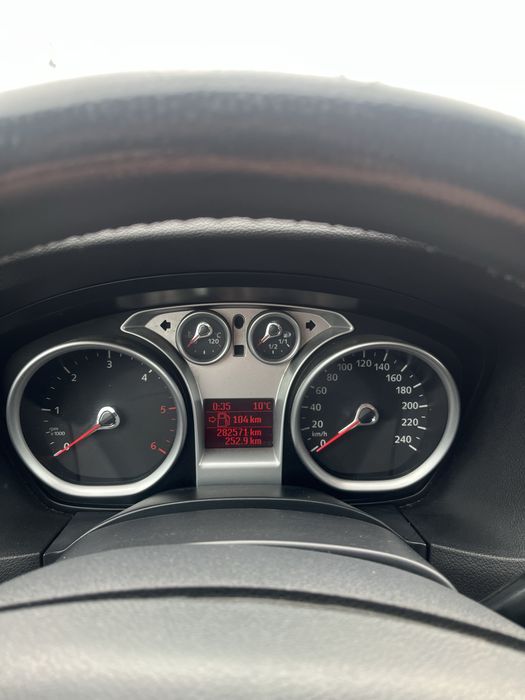 Продам авто Ford Focus 1.8 TDI