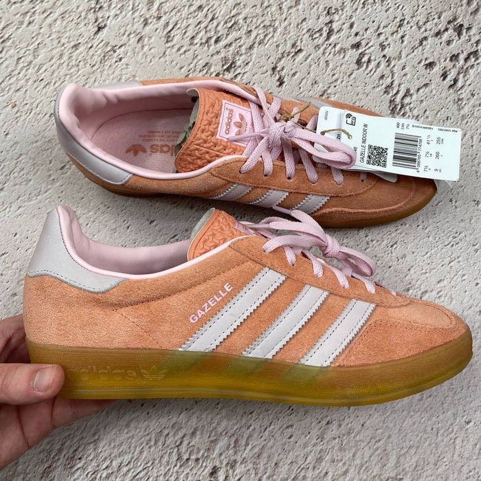 ie2946 Оригінал! нові жіночі кеди adidas gazelle indoor peach w