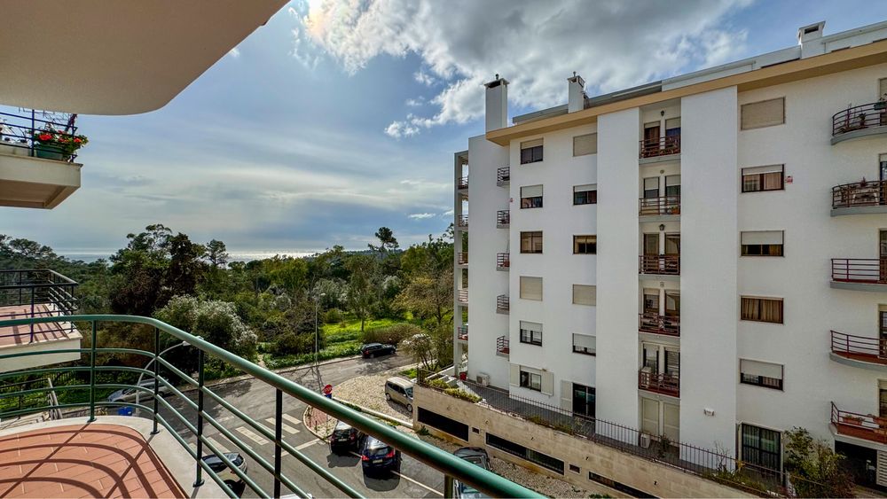 Apartamento T3 Linda-a-Velha