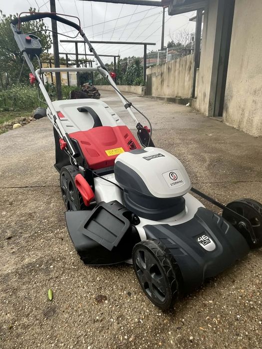 Vendo maquina nova