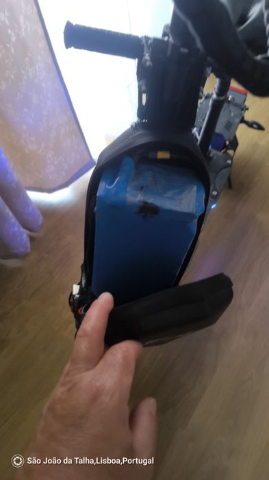 Trotinete elétrica FLJ