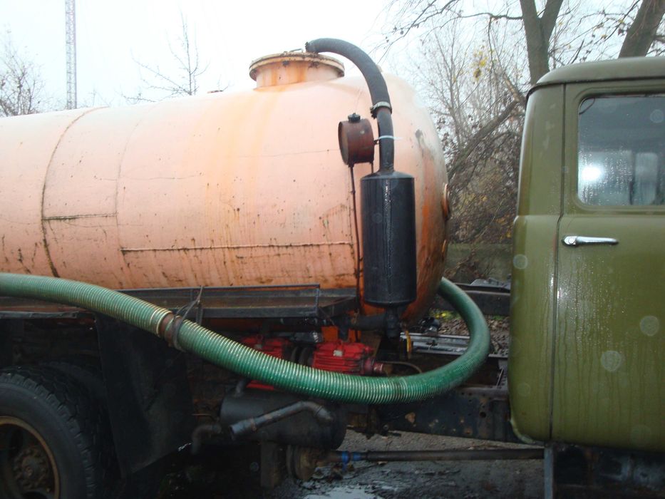 асенізатор ЗІЛ-130