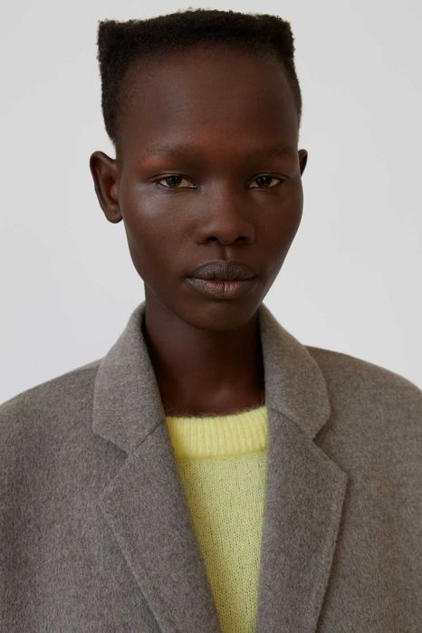 Casaco de inverno longo marrom e cinza ACNE