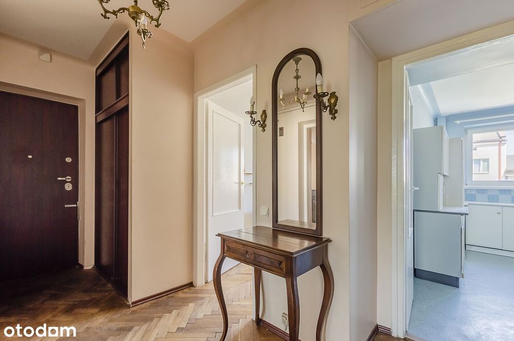3 Pokoje w Centrum Radomia + Garaż w cenie | 64 m2