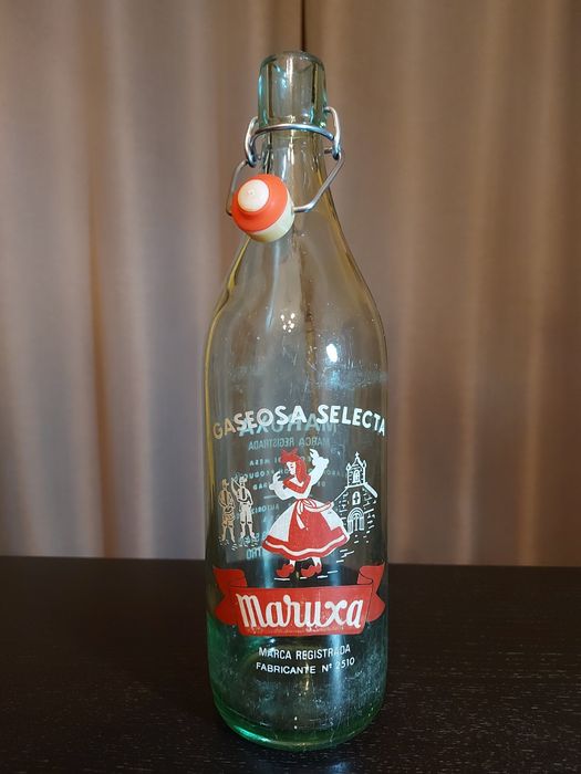 Garrafas antigas de refrigerantes espanhóis - Anos 50/60  (1L)