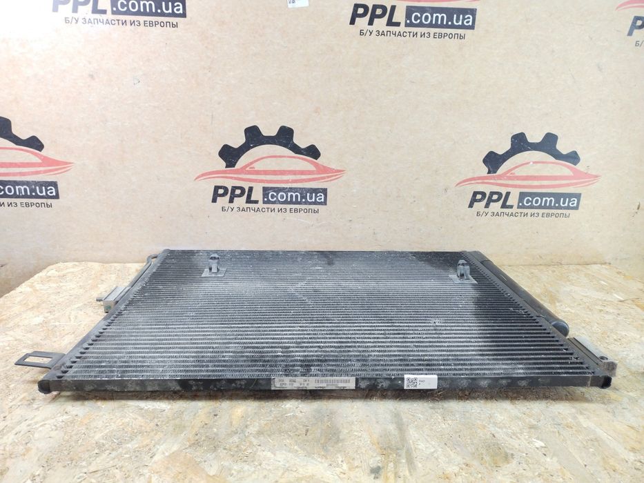 Jeep Grand Cherokee WK2 10- Радиатор конденсатор кондиционера