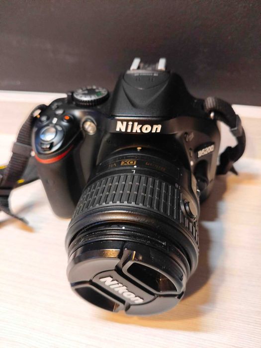 Aparat lustrzanka NIKON D5200 + OBIEKTYW 18-55 mm