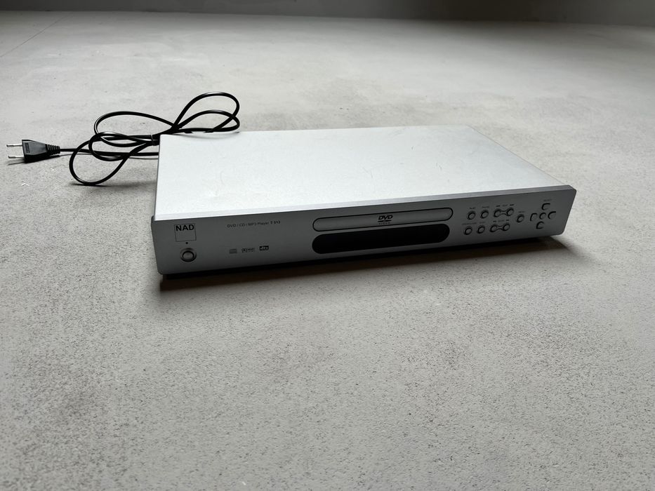 Odtwarzacz cd dvd NAD T513