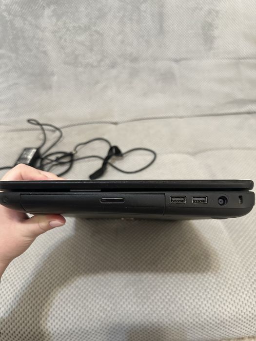 Ноутбук HP Presario CQ 58