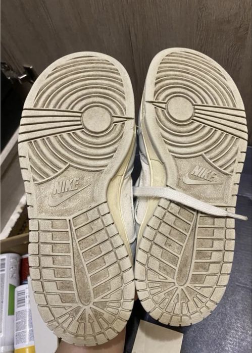 Оригінальні кросівки nike