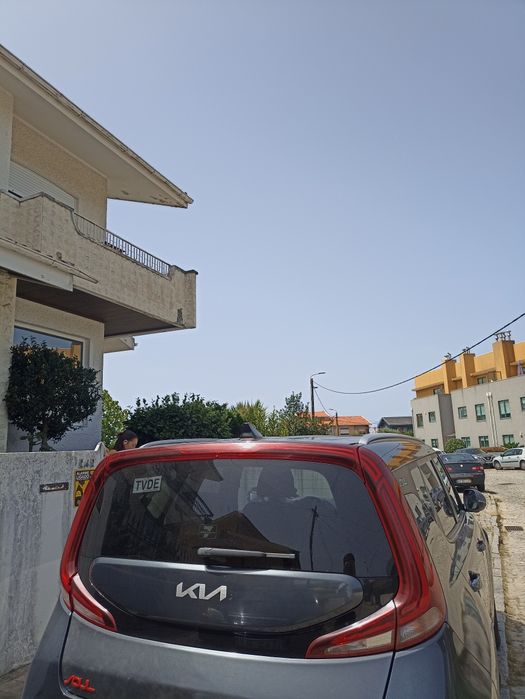 Alugo Kia E Soul TVDE