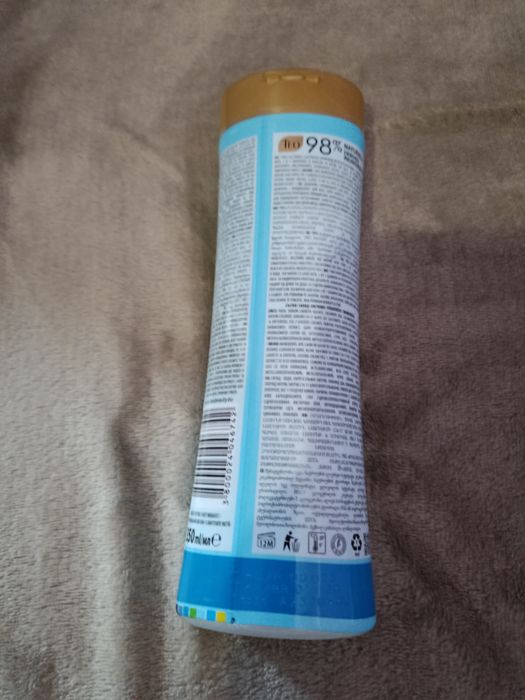 Продам 2 шампуня и 1  мило