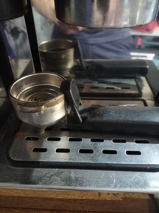 Máquina de café .461778021704673283