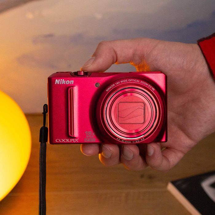 nikon coolpix s9100 - купить цифровые фотоаппараты - Цена на OLX.ua