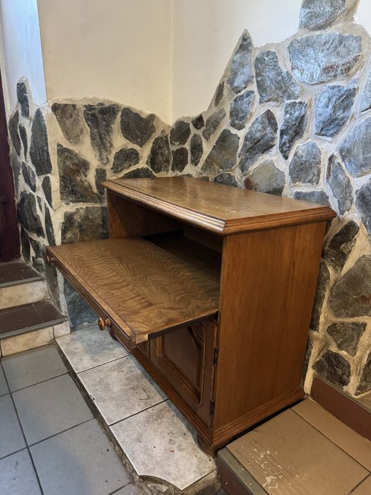 Dębowa szafka RTV / komoda vintage – solidne drewno, 90×80×40 cm
