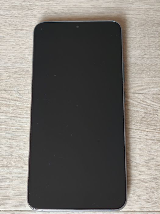 Telefon  S22 plus