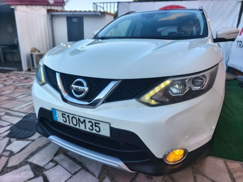 Nissan Qashqai 1.6 dCi Tekna Premium 17 Pele S Alcantara Xtronic