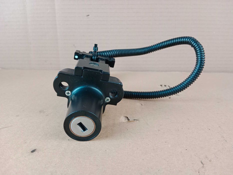 Honda CB 750 Hornet Zestaw do Odpalania Wlew Stacyjka Moduł Antena