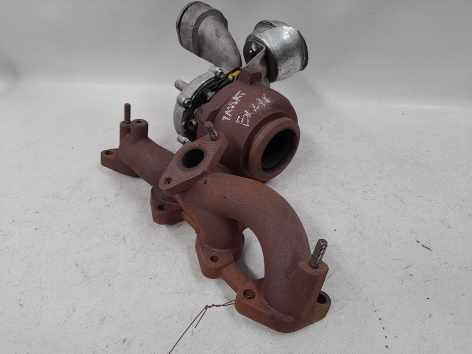 Turbo / compressor VOLKSWAGEN Passat (3C2)