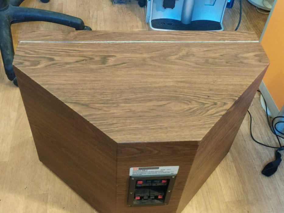 Продам Сабвуфер JBL Control SB-2 Professional made in USA