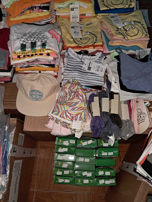 STOCK DE ROUPA NOVA – Excedente de stock