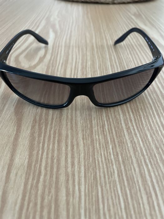 Oculos de sol Versus