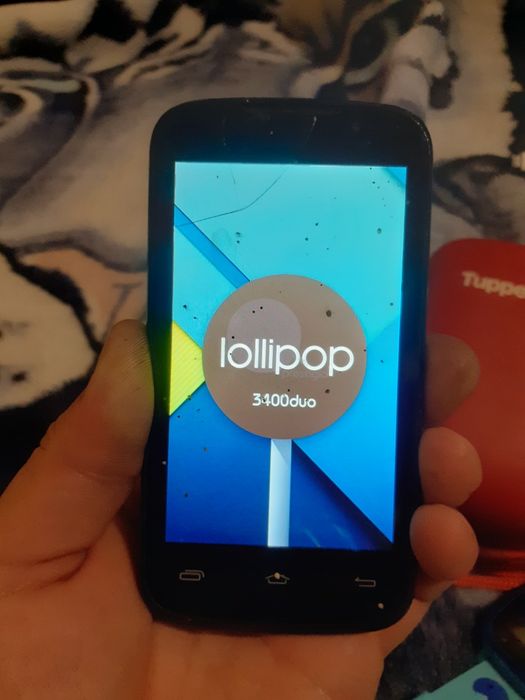 Смартфон престіжіо