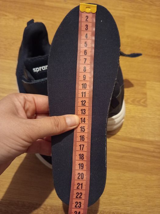SPRANDI buty sportowe chłopięce r. 35 bdb stan