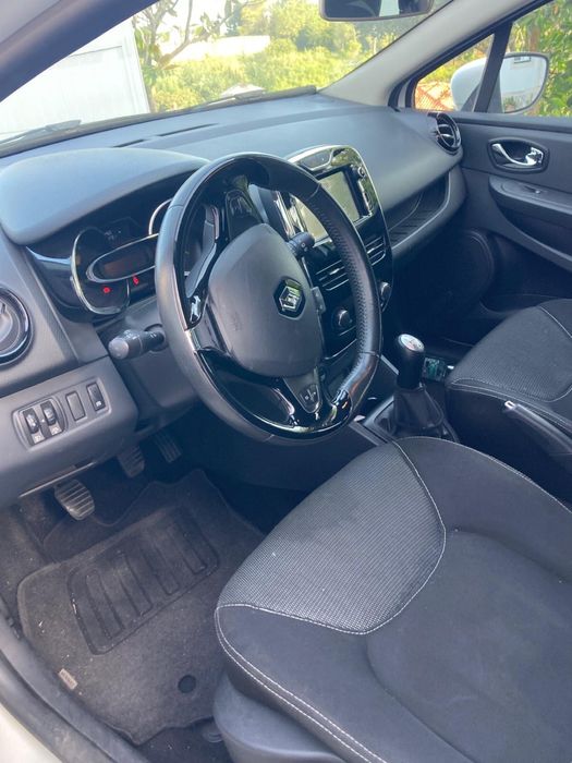 Renault Clio IV 1.5 dCi – Muito Económico – Bom Estado