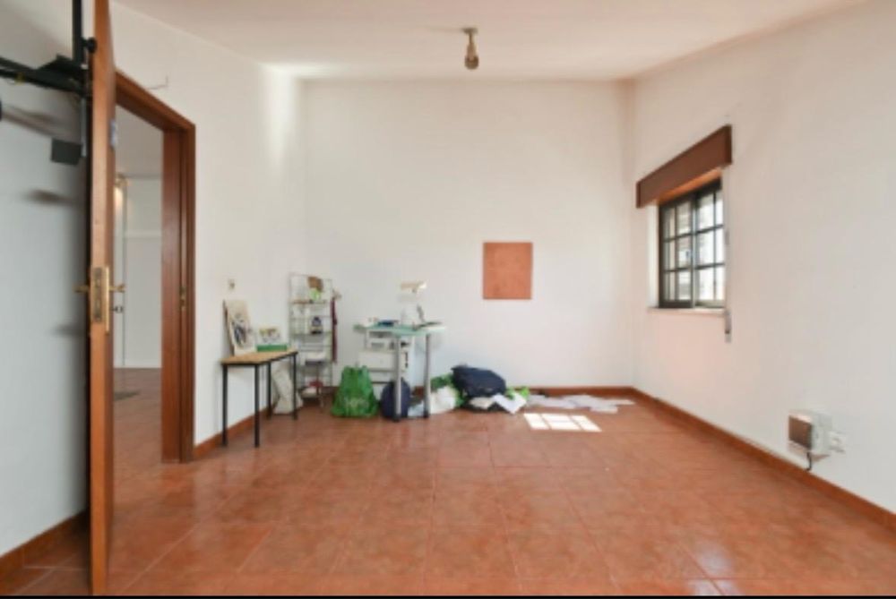 Moradia Isolada com piscina