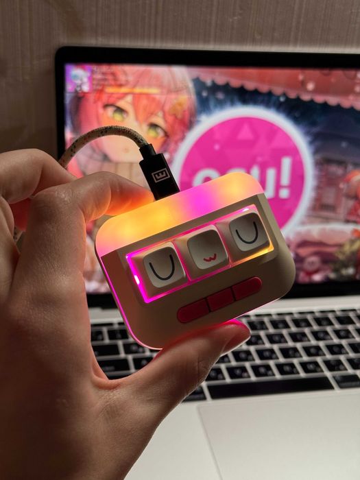 Wooting UwU RGB White