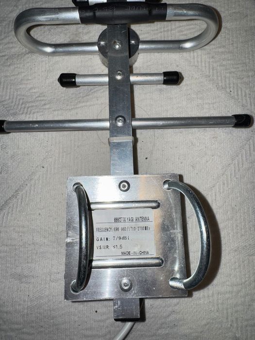 Amplificador de Sinal Telemóvel (Cell Signal Booster) - Como Novo