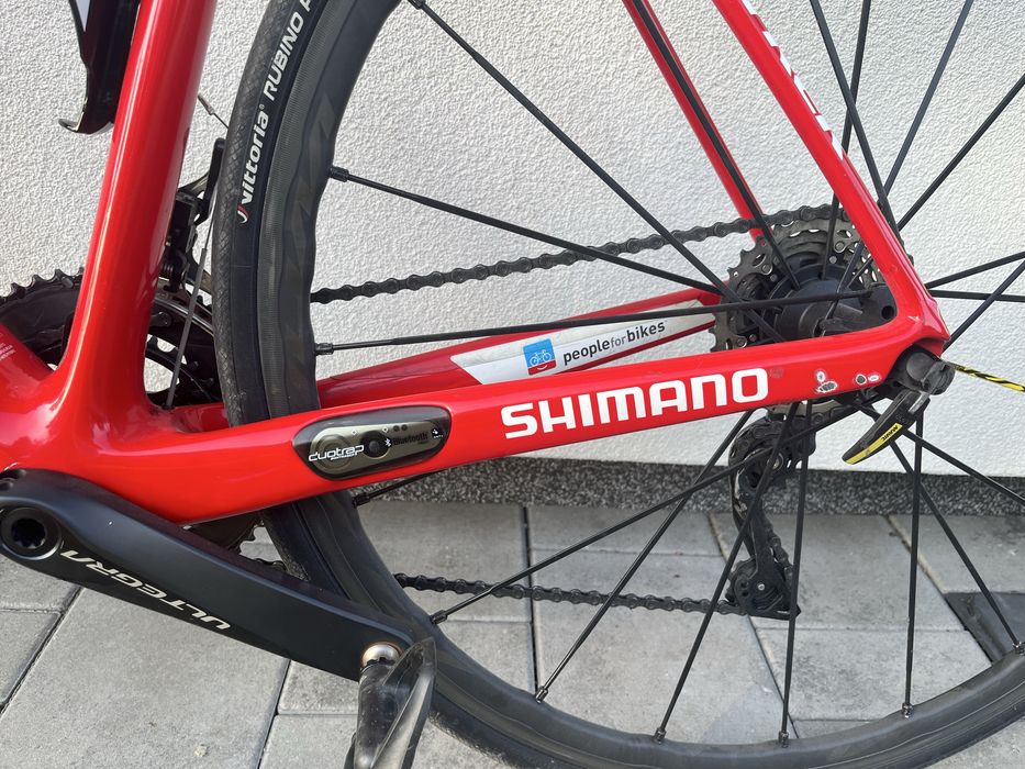 Rower szosowy TREK Carbon wraz z zapasowymi kołami