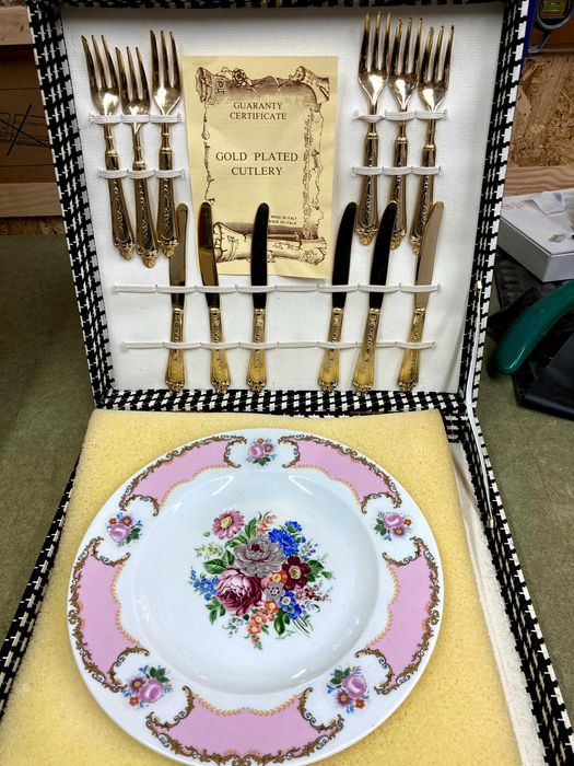 Faqueiro Sobremesa Dourado Vintage (Itália) + Prato