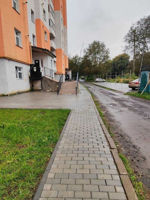 Продаж здана новобудова 3 кімнатна квартира  Н