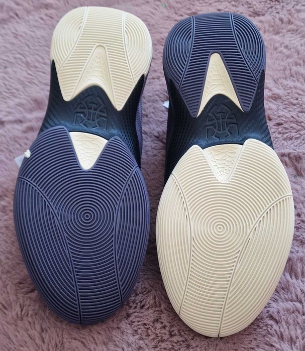 Buty adidas D.O.N. Issue 7 roz.44 2/3 Nowe