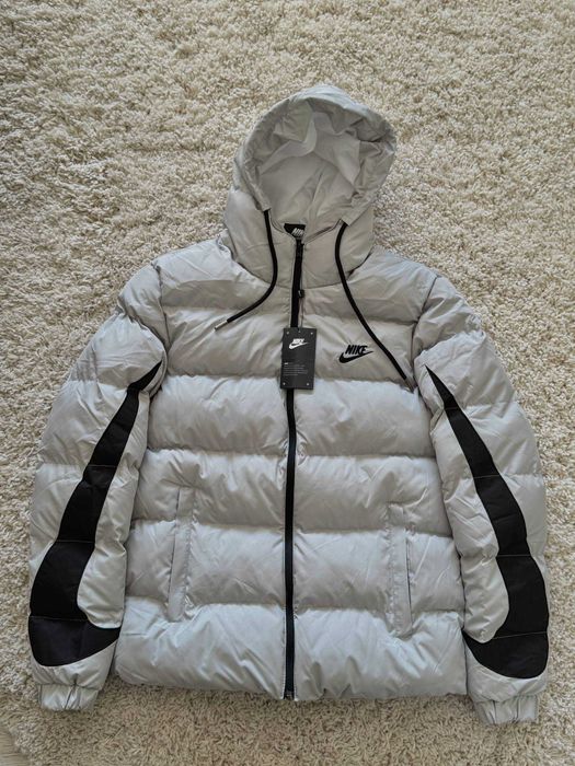 Мужской зимний удобный пуховик