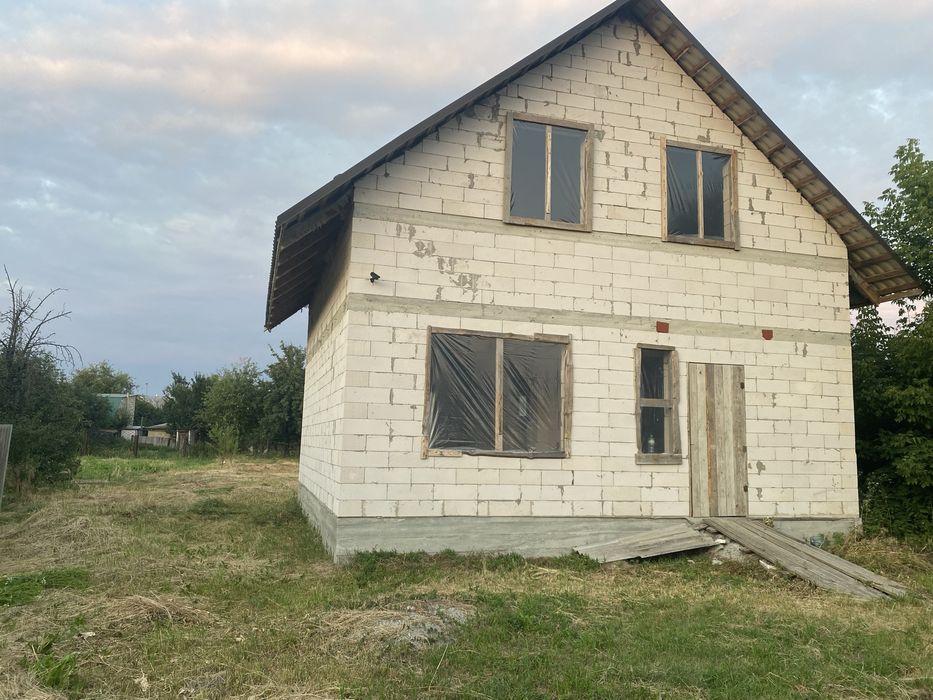Земельна ділянка, будинок Княжичі Броварського р-н