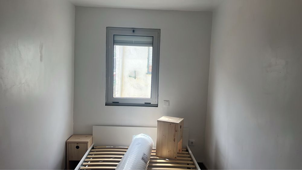 Arrenda-se MORADIA T2 MOBILIADA e cozinha equipada  MORADIA TOTALMENTE RENOVADA E MOBILADA.Centro Histórico do Porto (zona da Batalha)