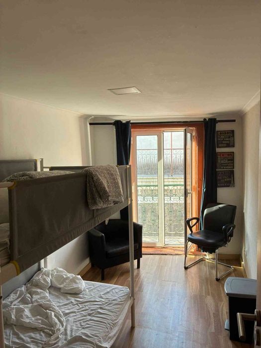 Quartos com Varanda privativa - Bairro Alto