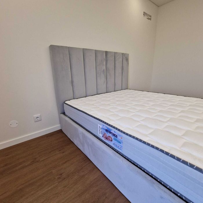 Camas De Casal Estofadas ALTA GAMA - MODELO GOMOS - Top de Gama 190x140m Estrado Incluído!!