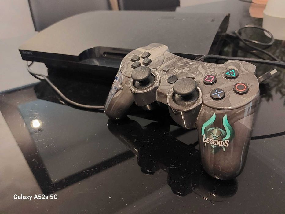 PLAYSTATION 3 + 25 built-in games – Great deal!!64170792286337121