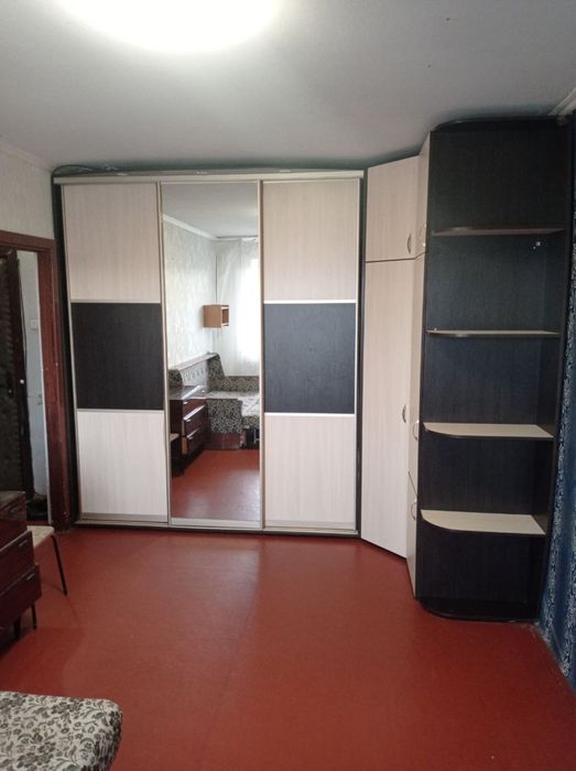 Сади 2 1кімнатна вільна