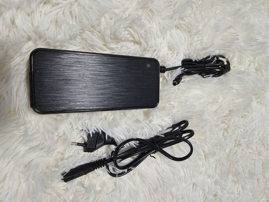 AIYIMA A07 Max 2-Kanałowym Wzmacniacz  HI-FI 300W X 2