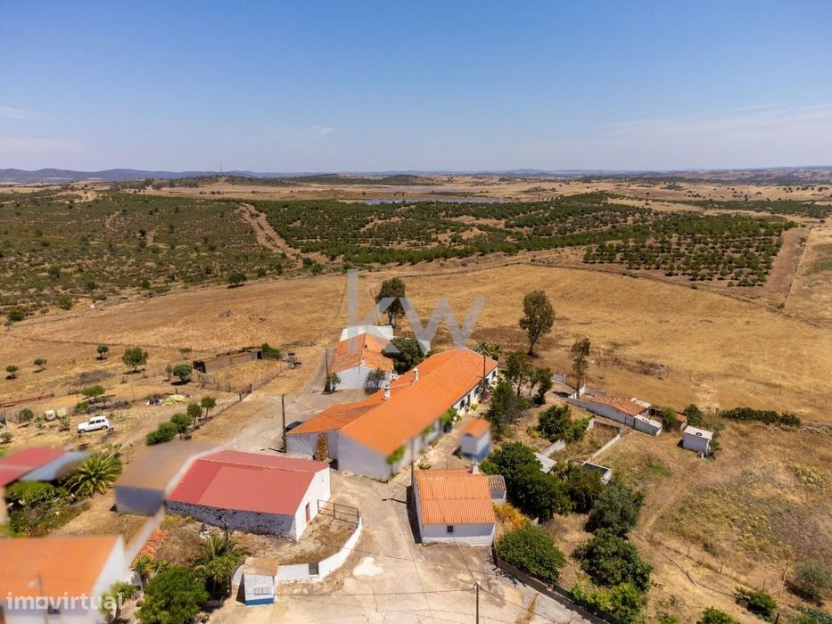 Oportunidade de Investimento | Turismo Rural | Herdade com cerca 200 H