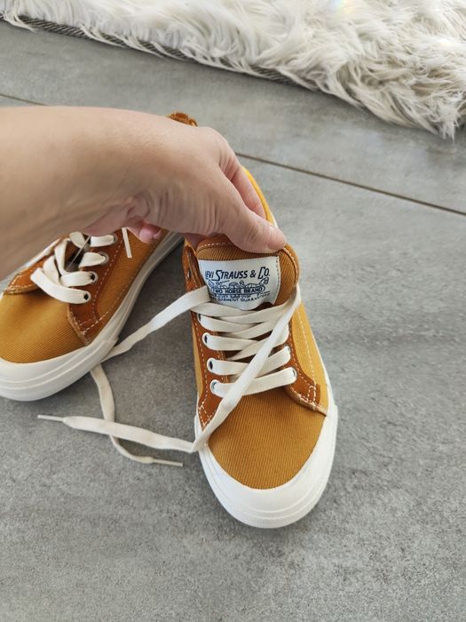 Nowe buty sneakersy trampki tenisówki Levi's