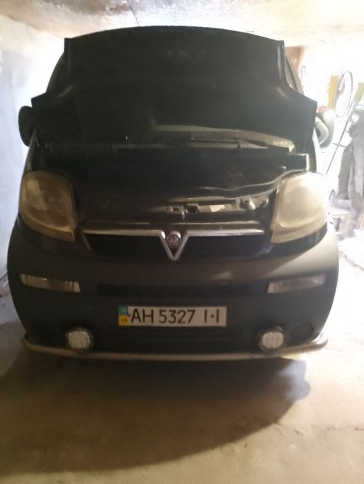 Продам Опель Виваро